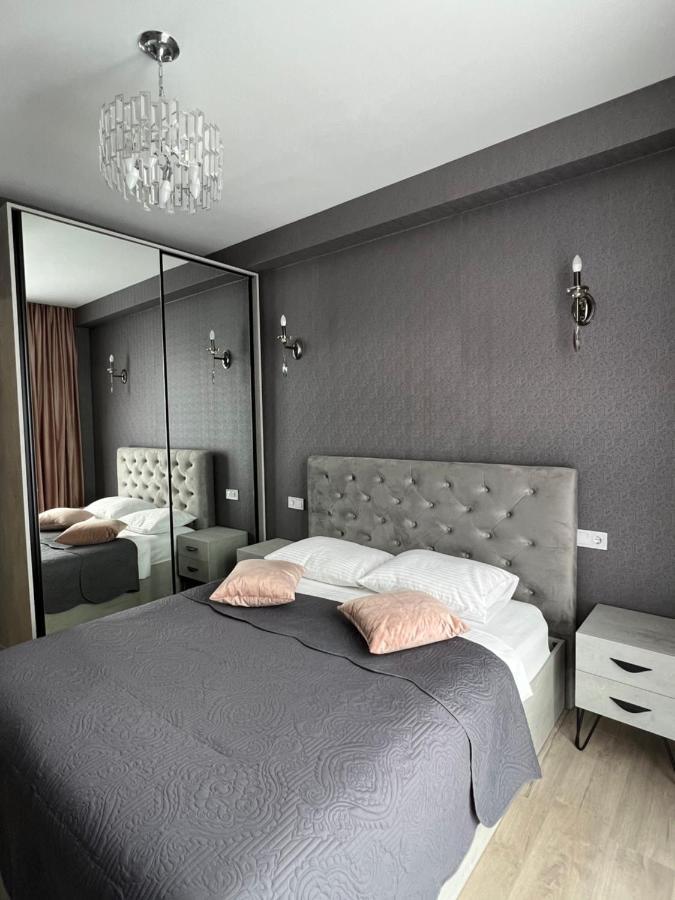 Aura Apartment Kutaisi Exterior foto